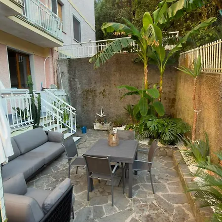 The Tigullio Oasis - With Private Parking Apartament